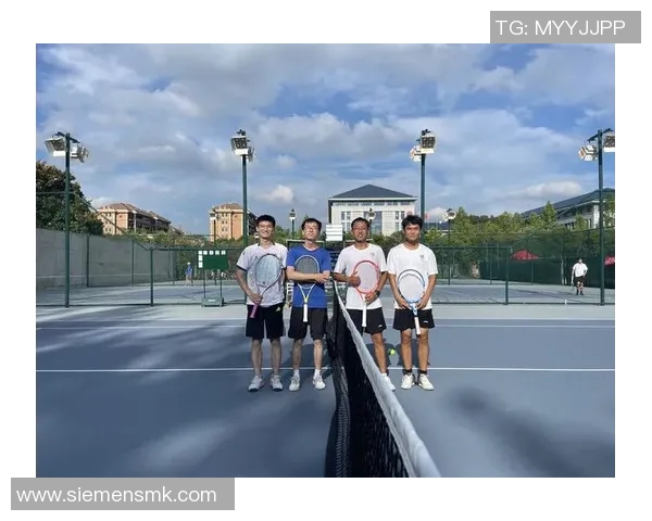 成都网球队技术解析：从基础训练到比赛策略的全面探讨