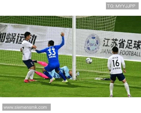 南京足球队心理素质引发热议球迷对球队表现的看法与期待 南京足球队心理素质引发热议球迷对球队表现的看法与期待