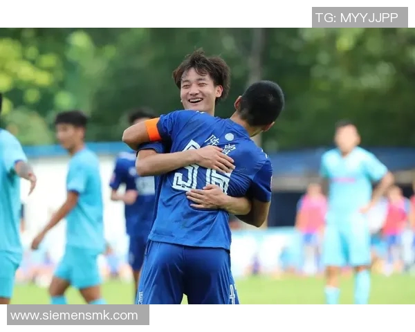 重庆足球队以66分领跑选拔赛积分榜展现强劲实力和竞争优势